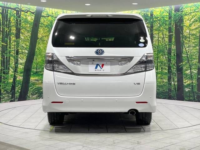 Toyota VELLFIRE 2010-10 186438-16