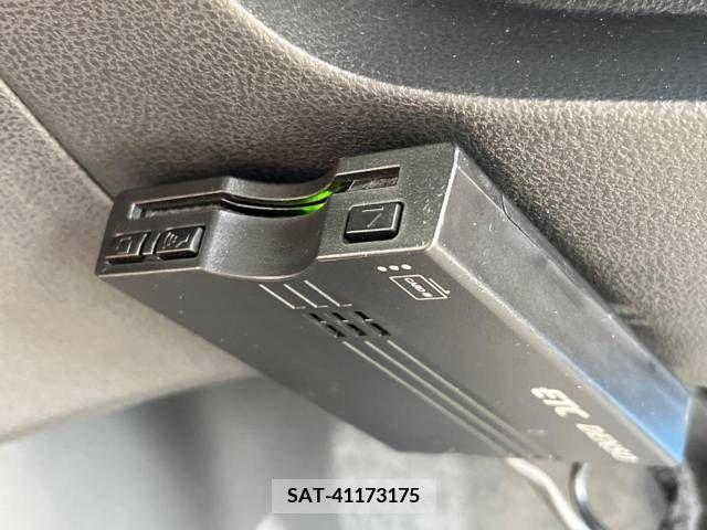 Nissan MARCH 2015-10 385918-3