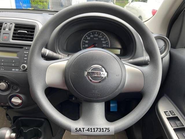 Nissan MARCH 2015-10 385918-9