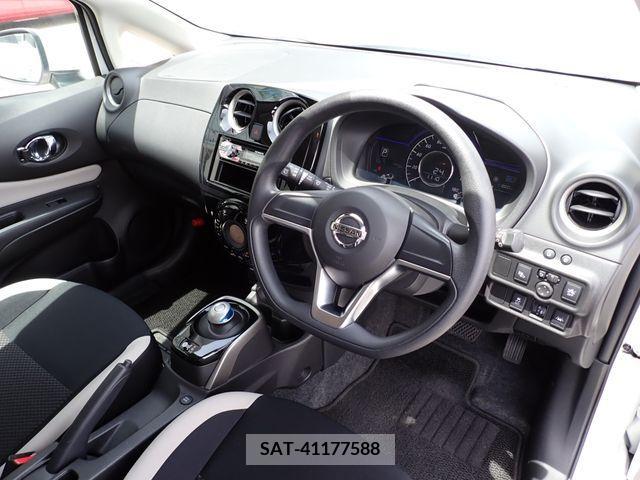Nissan NOTE 2020-11 372361-21