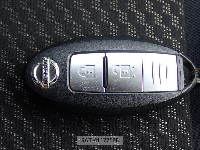 Nissan NOTE 2020-11 372361-16