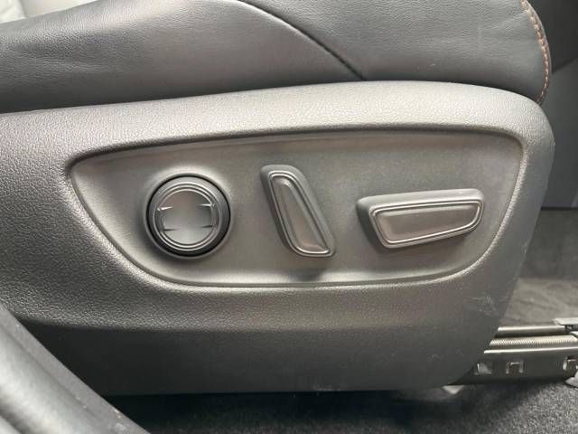 Toyota RAV4 2020-12 187899-6