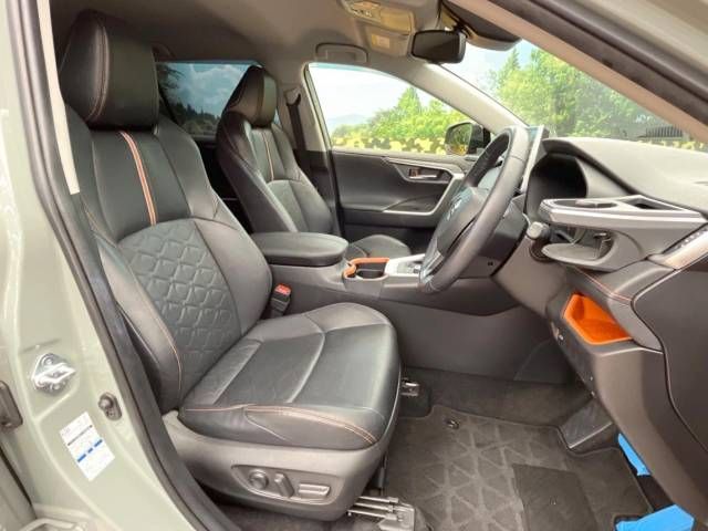 Toyota RAV4 2020-12 187899-8