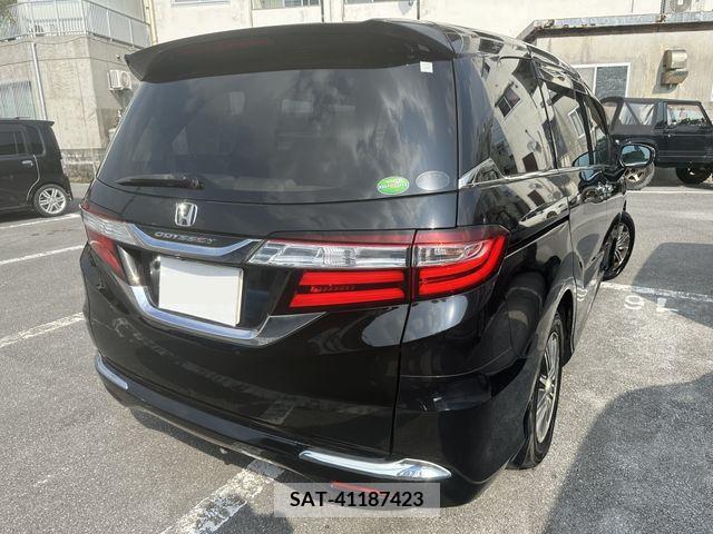 Honda ODYSSEY 2014-02 205758-2