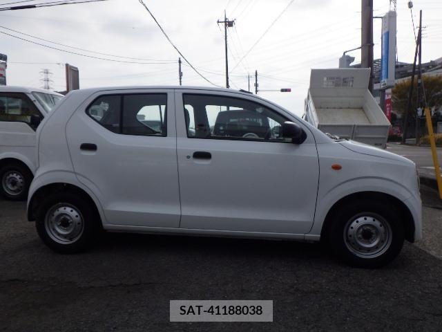 Suzuki ALTO 2017-02 239252-3