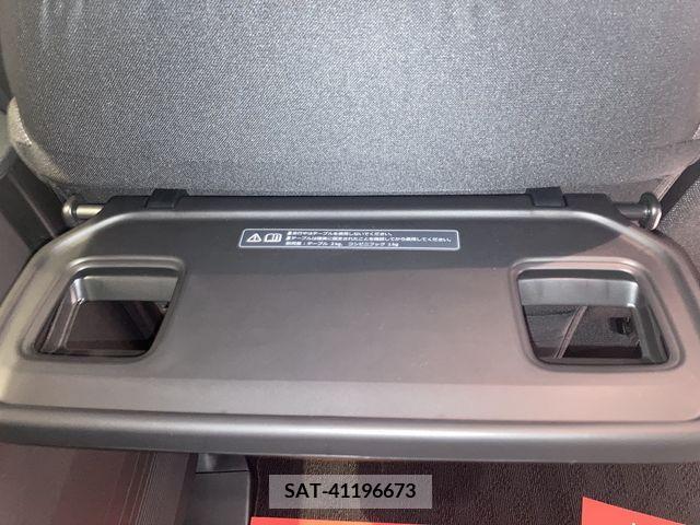 Honda N BOX CUSTOM 2024-02 222248-15