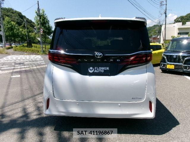 Toyota ALPHARD 2024-07 355643-6