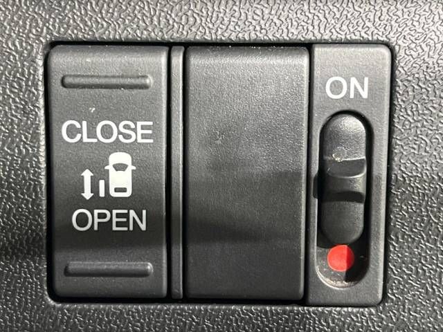 Honda e 2015-07 196049-6