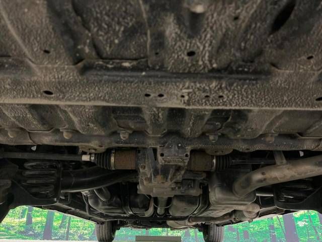 Honda e 2015-07 196049-19