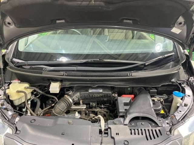 Honda e 2015-07 196049-18