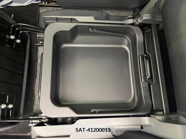 Suzuki HUSTLER 2014-11 391364-5