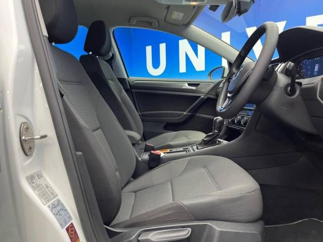 VolksWagen GOLF VARIANT 2019-04 194420-8
