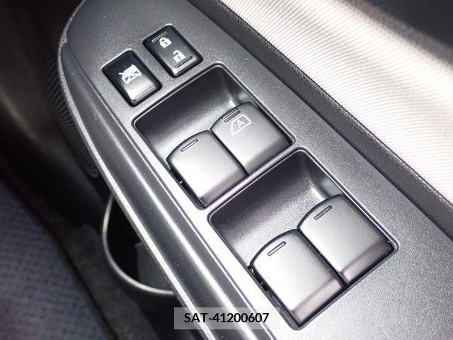 Nissan NOTE 2020-02 302469-7