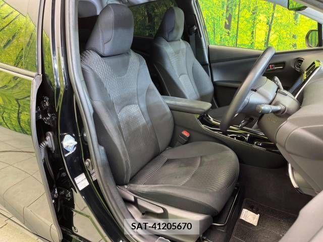 Toyota PRIUS 2018-06 366371-8