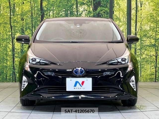 Toyota PRIUS 2018-06 366371-14