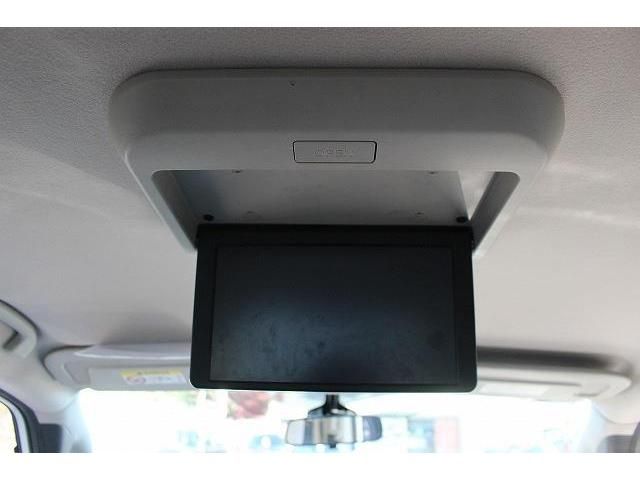 Nissan SERENA 2018-10 191702-1