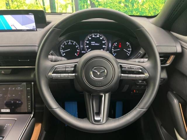 Mazda MX-30 2020-11 15394-11