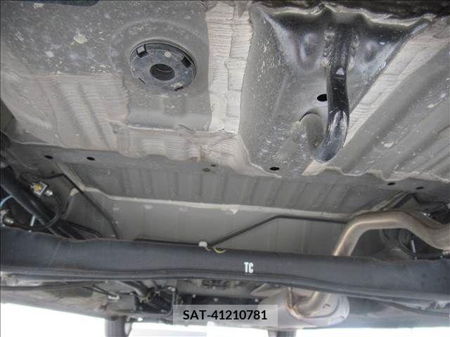 Honda N BOX CUSTOM 2021-11 307277-19
