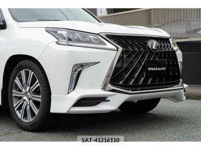 Lexus LX 2016-02 354082-5