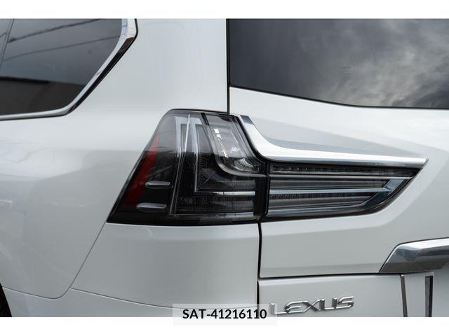 Lexus LX 2016-02 354082-7