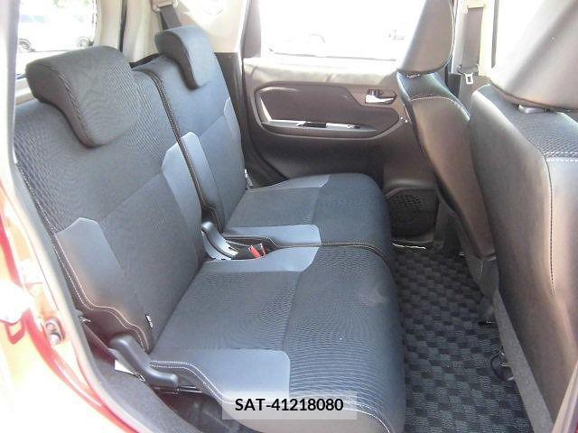 Daihatsu MOVE CUSTOM 2017-04 278317-9