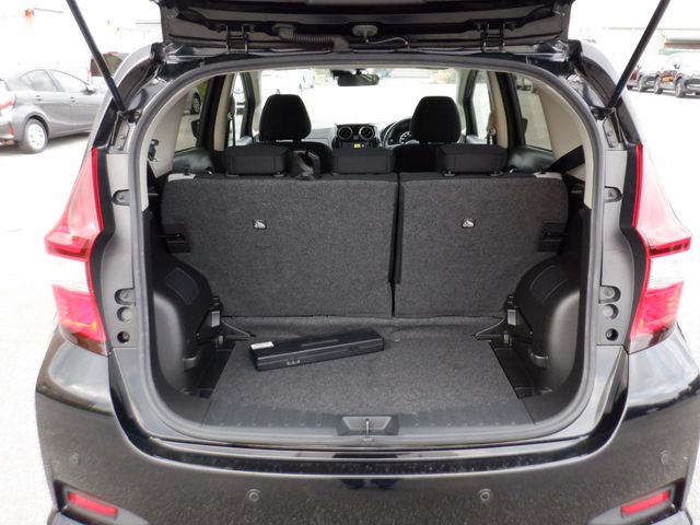 Nissan NOTE 2020-06 7472-8