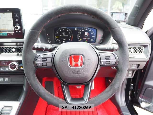 Honda CIVIC 2024-02 264483-5
