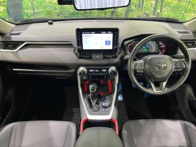 Toyota RAV4 2022-03 196221-1