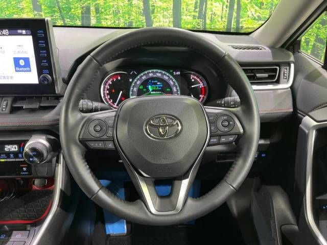 Toyota RAV4 2022-03 196221-11