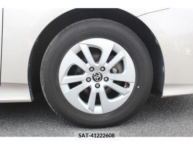 Toyota PRIUS 2016-03 386479-12