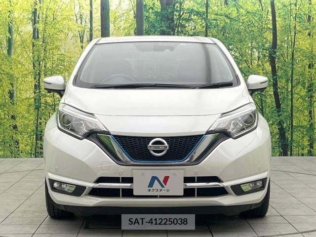 Nissan NOTE 2017-03 279975-14