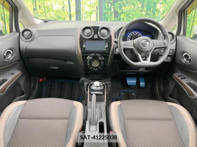 Nissan NOTE 2017-03 279975-1