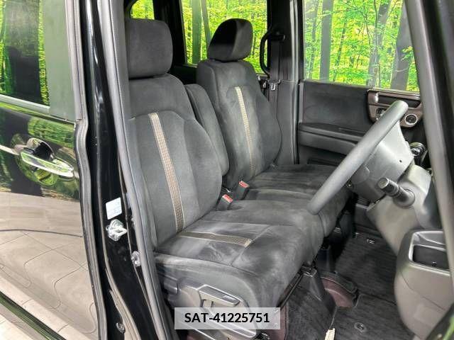 Honda N BOX CUSTOM 2018-12 372643-8