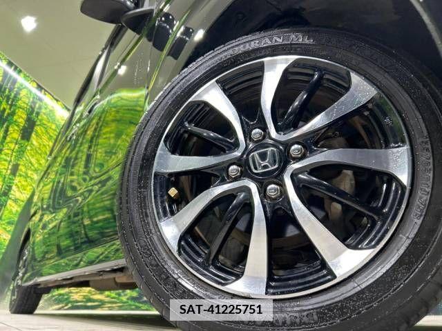 Honda N BOX CUSTOM 2018-12 372643-12