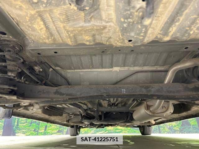 Honda N BOX CUSTOM 2018-12 372643-19
