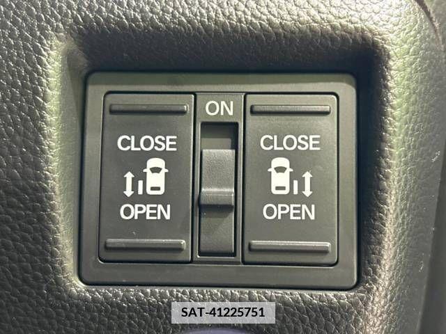 Honda N BOX CUSTOM 2018-12 372643-2