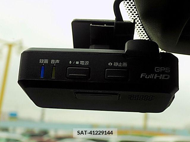 Nissan NOTE 2017-06 392914-5