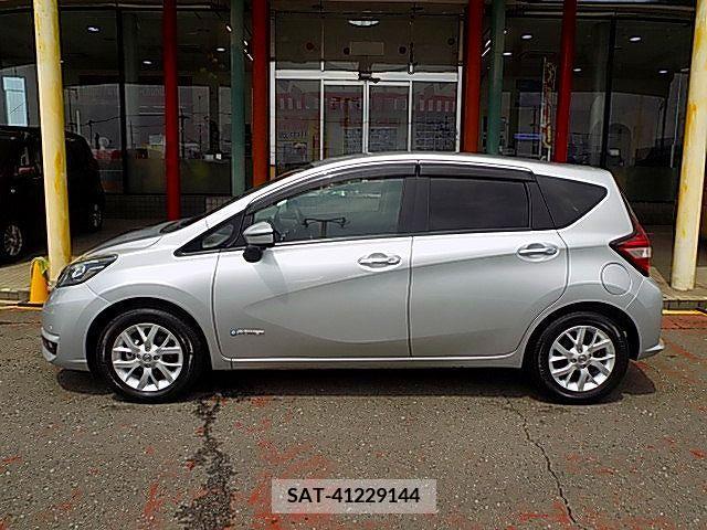 Nissan NOTE 2017-06 392914-13