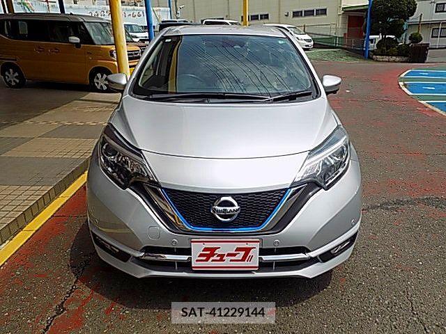 Nissan NOTE 2017-06 392914-12