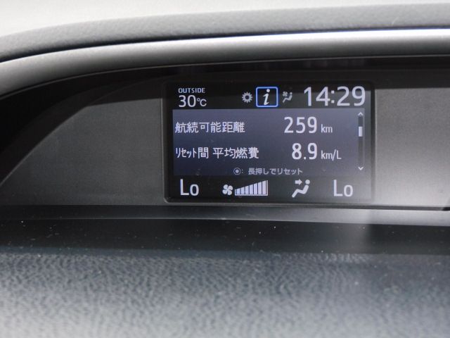 Toyota VOXY HYBRID 2020-08 10135-10