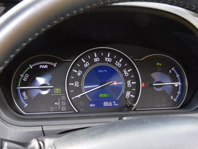Toyota VOXY HYBRID 2020-08 10135-9