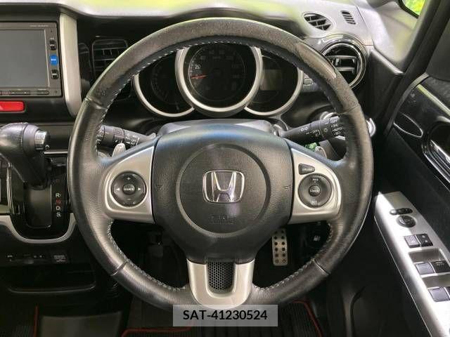 Honda N BOX CUSTOM 2016-06 306788-11