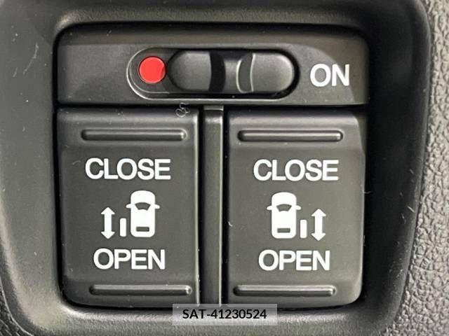 Honda N BOX CUSTOM 2016-06 306788-4