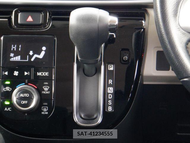 Daihatsu MOVE 2020-02 206456-7