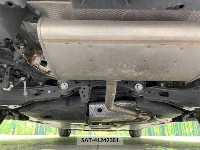 Toyota PRIUS 2018-11 281936-19