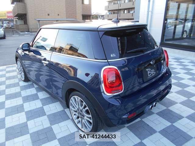Bmw MINI 2016-10 293950-6