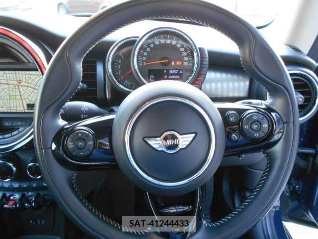Bmw MINI 2016-10 293950-15