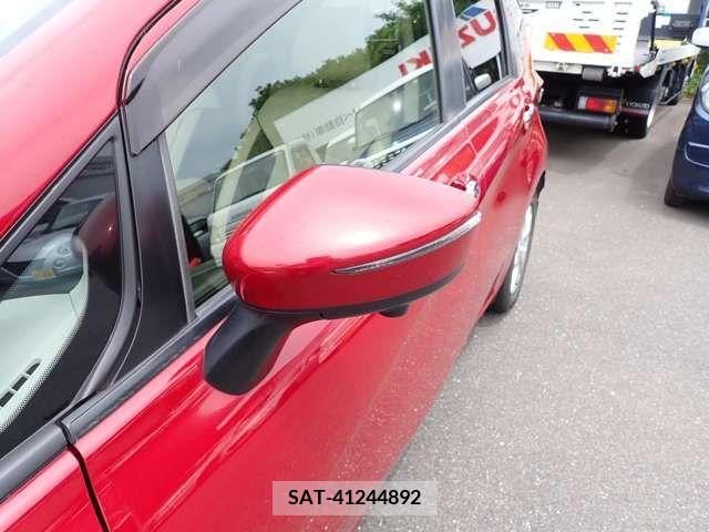 Nissan NOTE 2017-01 302413-10