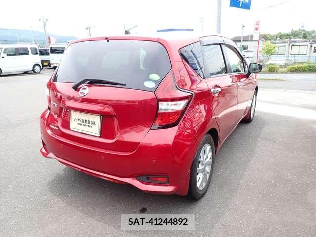 Nissan NOTE 2017-01 302413-3