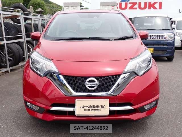 Nissan NOTE 2017-01 302413-1